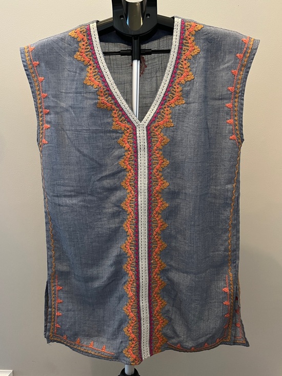 THML Tops - THML Blue Embroidered Sleeveless Tunic Top - Size Small